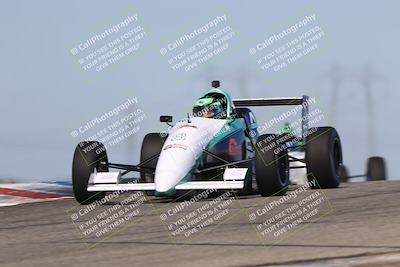 media/Oct-26-2025-CalClub SCCA (Sun) [[8ce1e69566]]/Group 3/Grapevine/